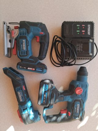 Lote de Herramientas Erbauer 18V