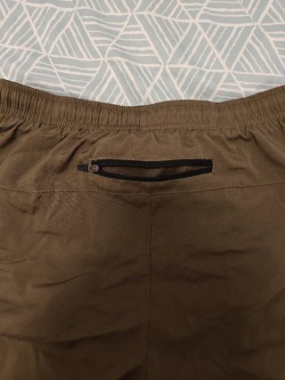 Pantalones cortos SUWANGI hombre verde oliva