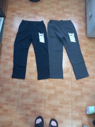 2 Pantalones de chándal Nike