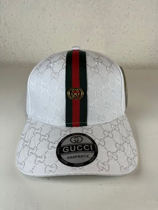Gorra Gucci Blanca (CON ETIQUETA)