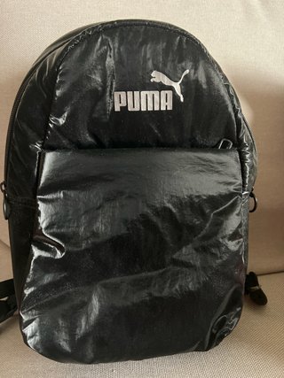 Mochila Puma Negra Brillante