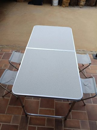Set Tavolo e Sedie Pieghevoli MIKOMIKA