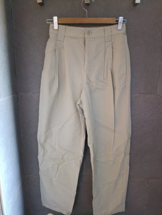 Pantalón algodón tipo globo color piedra