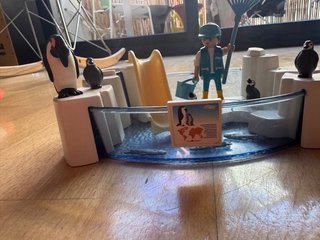 Playmobil Zoo Pingüinos con Accesorios