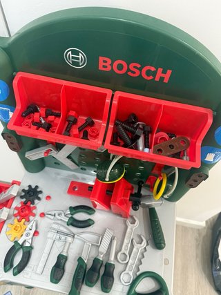 Banco de trabajo BOSH de juguete