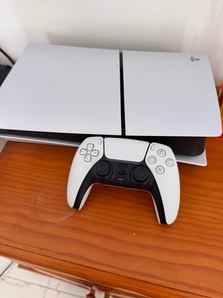 Consola Sony Playstation 5 Blanca 2 meses de uso
