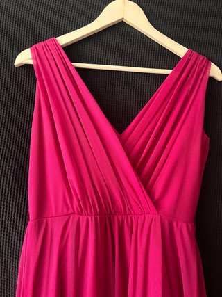 Vestido fiesta fucsia con flores