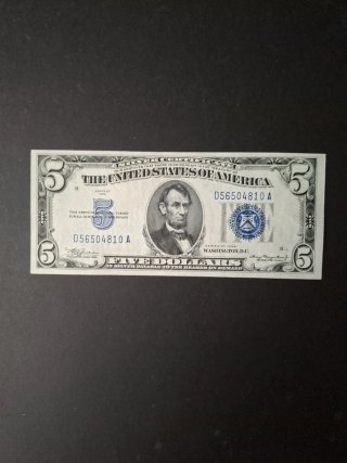 Año 1934 billete de 5 Dólares USA. Obsoleto.