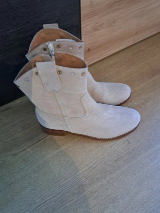 Botines beige talla 37