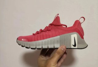 T36,5 Nike Free Metcon 6 rosas