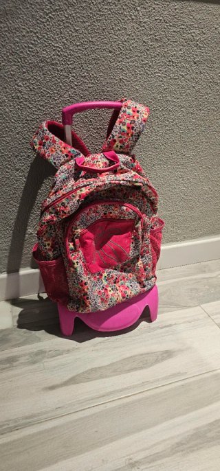 Mochila con carrito Totto