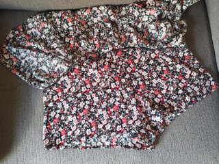Falda pantalón Zara floral