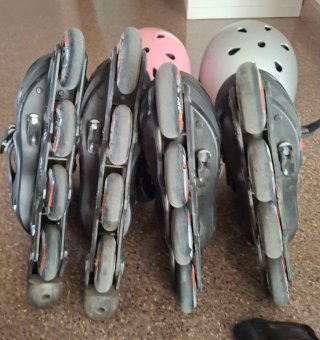 Pack Patines Oxelo Talla 35-38 con Protecciones