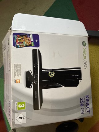 Xbox 360 Kinect 250GB
