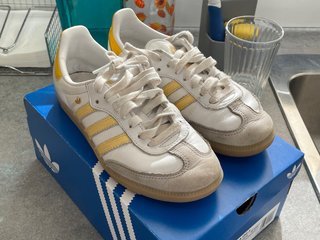 Adidas Samba Amarillas y Blancas Talla 37,5