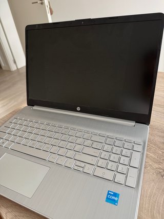 Portátil HP 15.6 Intel N100 8GB 256GB