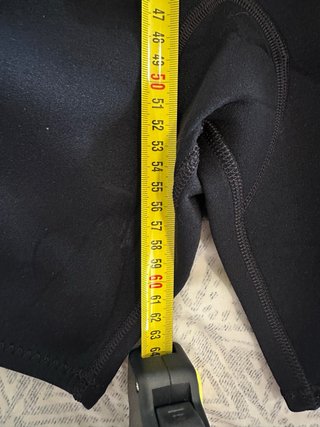 Traje de Neopreno para Niña (54 cm de largo)