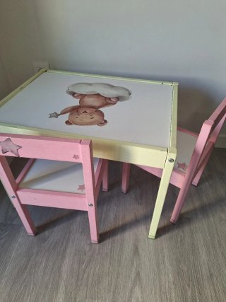 Set Mesa y 2 Sillas de Madera para Niños