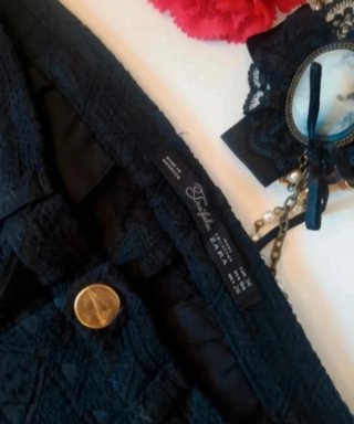 Pantalón brocado Zara negro