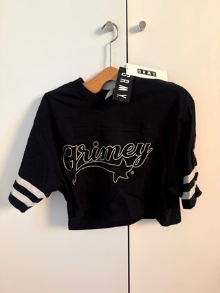Camiseta Grimey Negra con Etiqueta