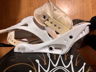 Tabla de Snowboard Atomic hatchet con Fijaciones
