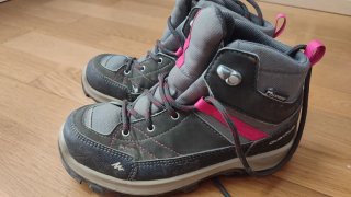 Botas de montaña Quechua Talla 34