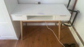 Escritorio Estilo Nórdico Blanco y Madera