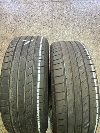 2 Neumáticos Goodyear 215/60/16 95V