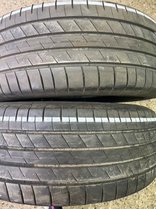2 Neumáticos Goodyear 215/60/16 95V