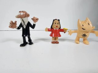 Lote de 3 figuras de PVC