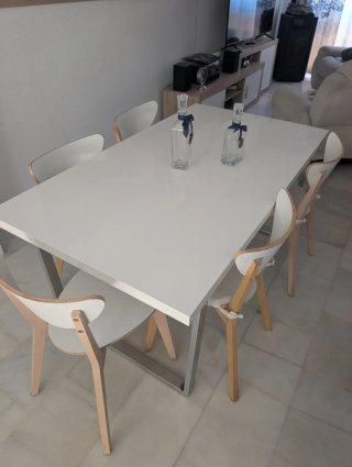 Mesa comedor blanca