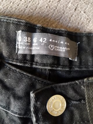 Bermuda vaquera negro Primark Talla M