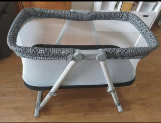Minicuna plegable con mosquitera