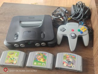 Lote Consola Nintendo 64 con Juegos