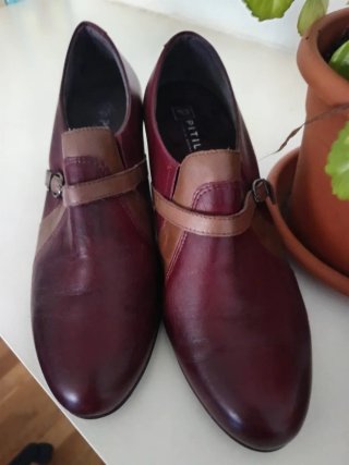Zapatos Pitillos Burdeos y Marrón