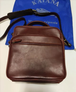 Cartera de piel Katana Marrón
