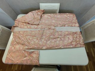 Kimono de Seda Rosa y Dorado