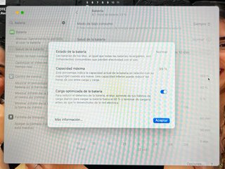 MacBook Air M2 16GB