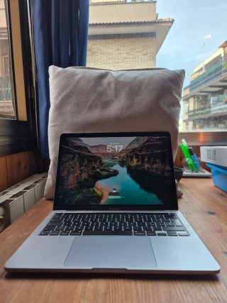 MacBook Pro 13 M1 (2020)