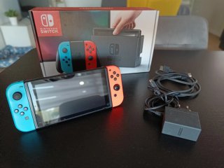 Nintendo Switch – Completa con caja original