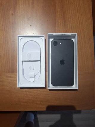 iPhone SE 128GB Negro Nuevo