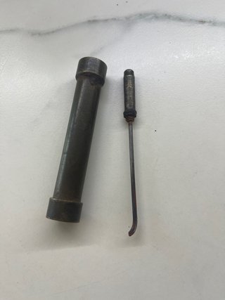 Engrasador tubular y herramienta