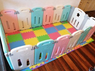 Parque infantil para bebés No incluye alfombra