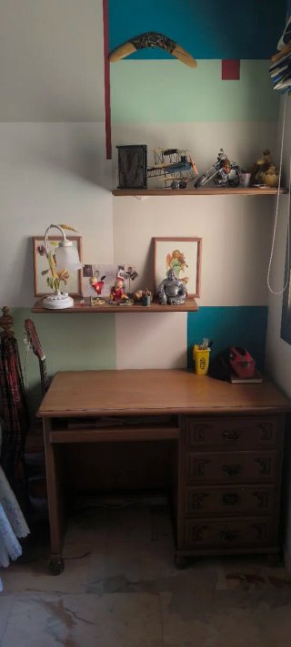 Dormitorio juvenil madera maciza estilo provenzal