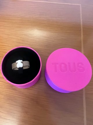 Anillo Tous baño oro con Oso Blanco.