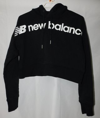 Sudadera New Balance Negra