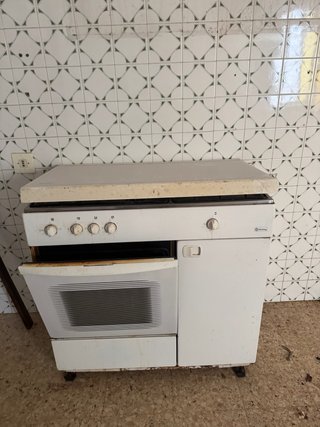 Horno y hornillos de gas Balay + lavadora