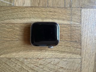 Apple Watch Series 4 Argento