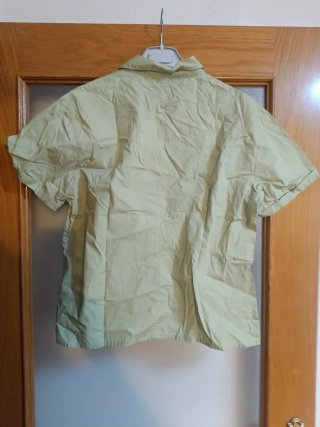 Camisa BASICS verde manga corta talla 46