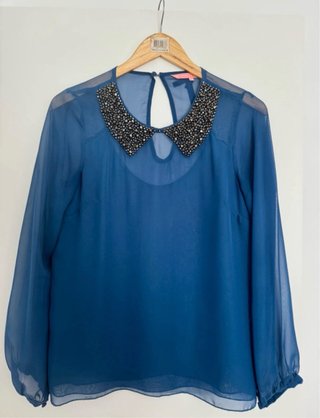 Blusa Silvian Heach azul pedrería